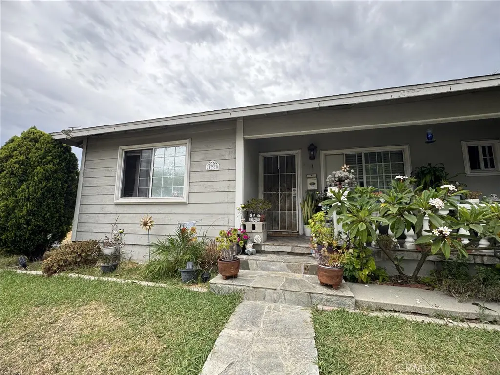 Single Family Residence for sale at 6170 Downey Avenue, Long Beach, CA featuring 3 beds and 2 baths