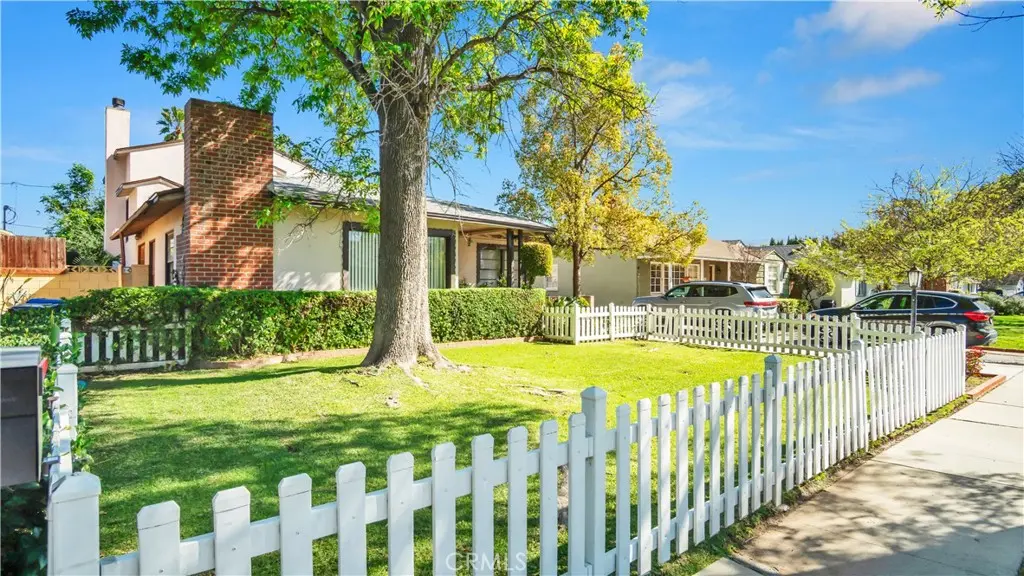 5734 Norwich, Sherman Oaks, CA — listing photo 1