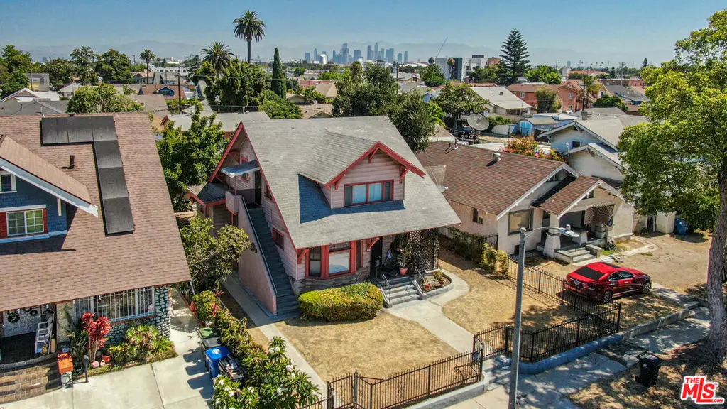 Residential Income for sale at 1111 W 47th Street, Los Angeles, CA featuring 7 beds and 5 baths