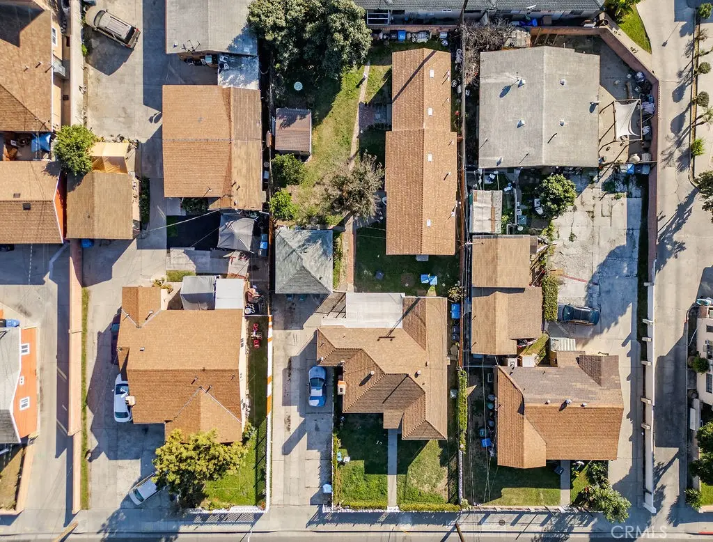Quadruplex for sale at 7032 Somerset, Paramount, CA