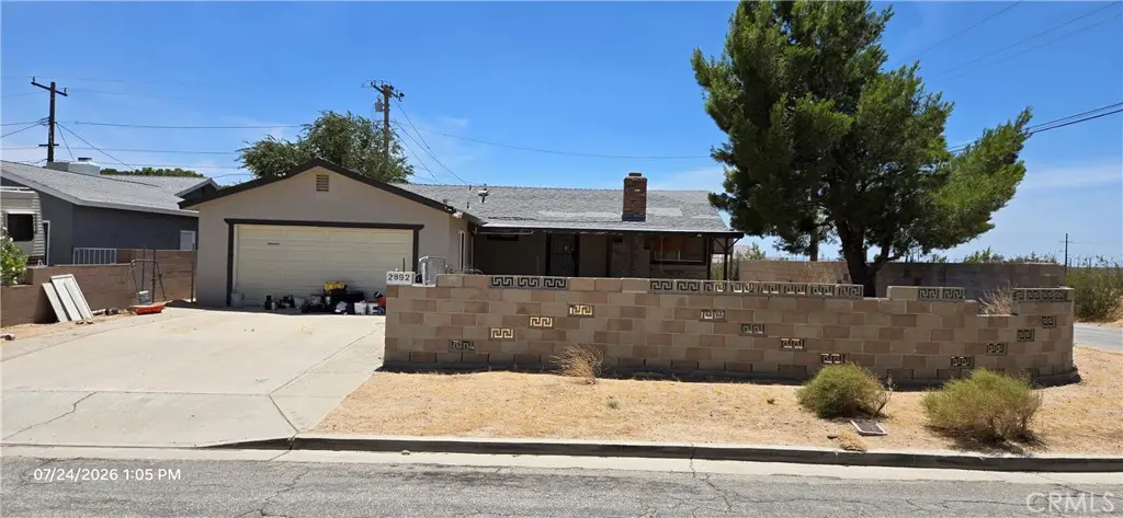 2892 Benito, Mojave, CA — listing photo 1