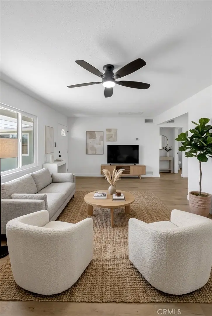 Single Family Residence for sale at 530 Kelly, Barstow, CA featuring 3 beds and 2 baths