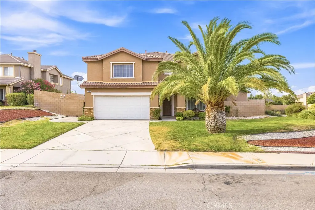 2545 Duomo, Palmdale, CA — listing photo 1
