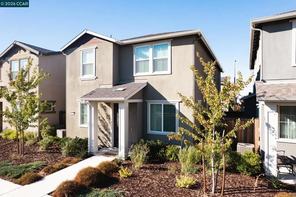 Single Family Residence for sale at 1412 Sanctuary St, Pittsburg, CA featuring 3 beds and 3 baths