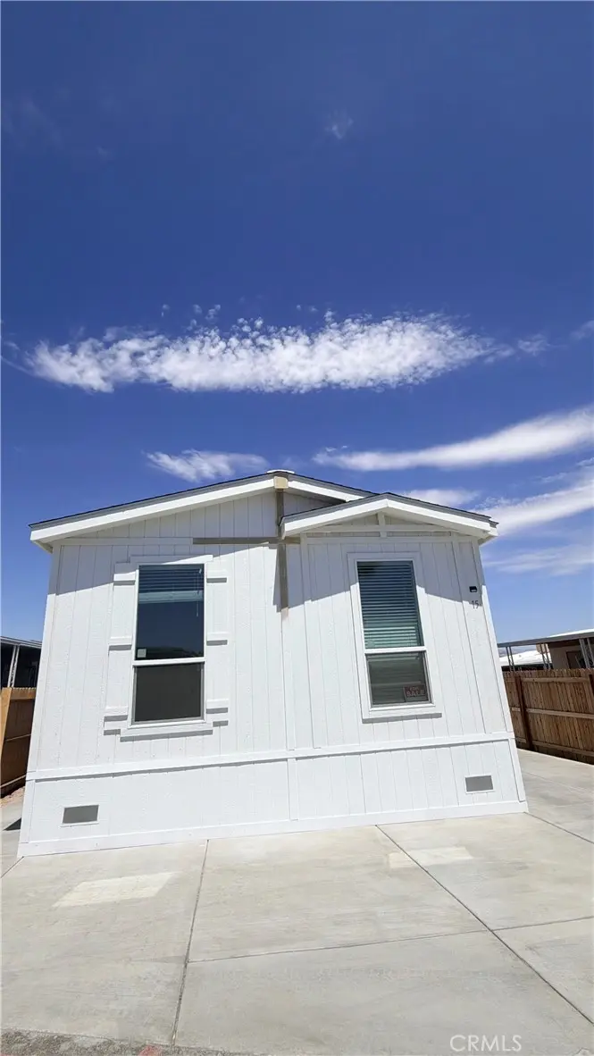 Manufactured In Park for sale at 64625 Pierson Blvd Boulevard D-15, Desert Hot Springs, CA featuring 3 beds and 2 baths