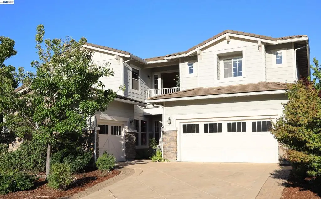 Single Family Residence for sale at 131 Arundel Dr, Hayward, CA featuring 6 beds and 6 baths