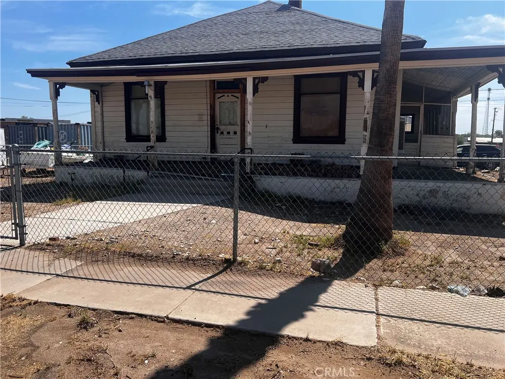 421 Palm Way, Needles, CA — listing photo 1