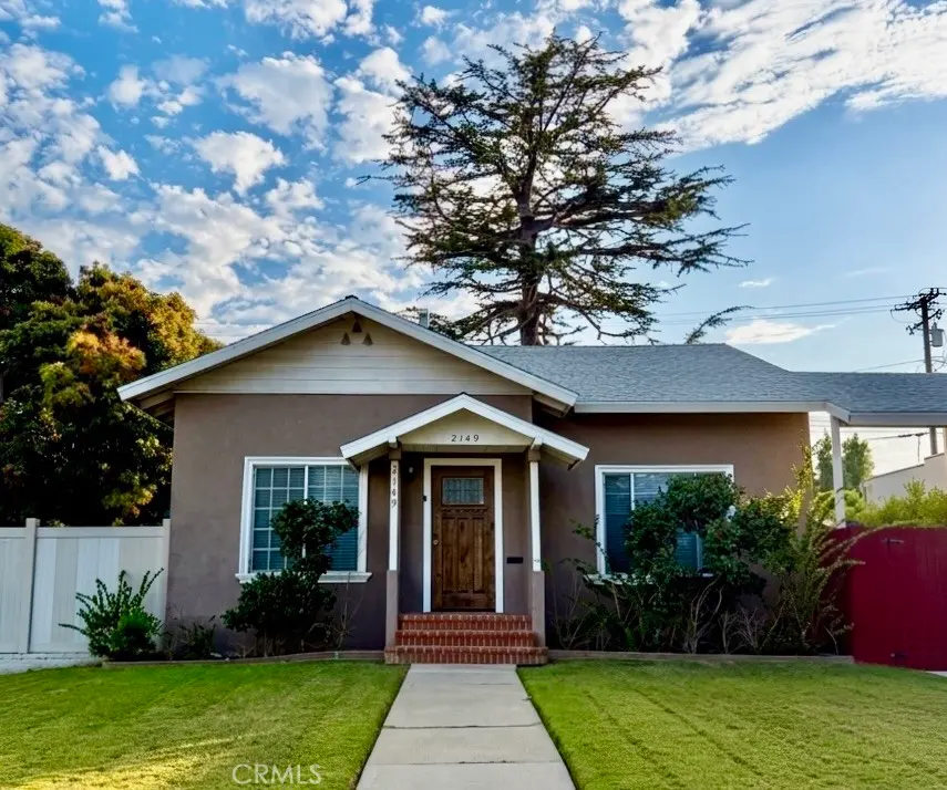 Single Family Residence for rent at 2149 Greenfield Avenue, Los Angeles, CA featuring 4 beds and 3 baths