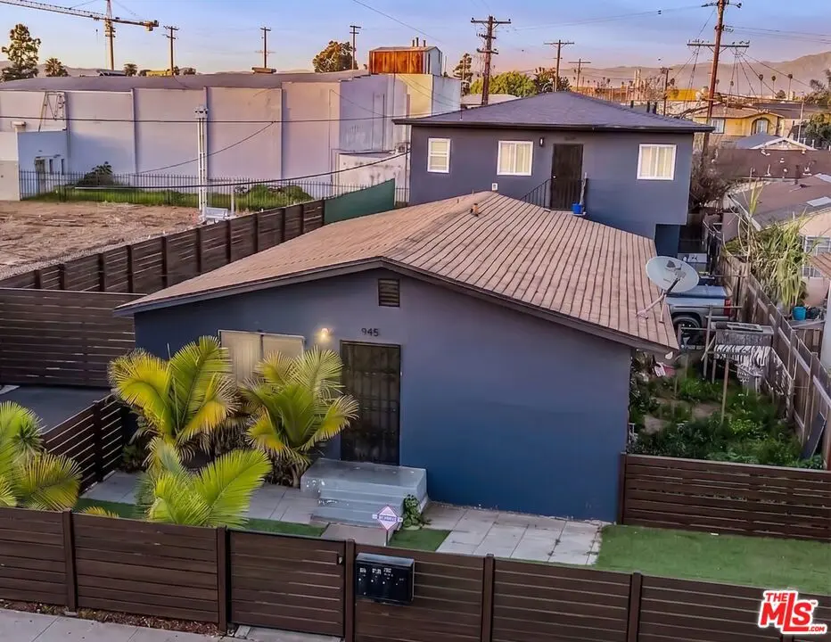 Residential Income for sale at 945 W 76th Street, Los Angeles, CA featuring 10 beds and 5 baths