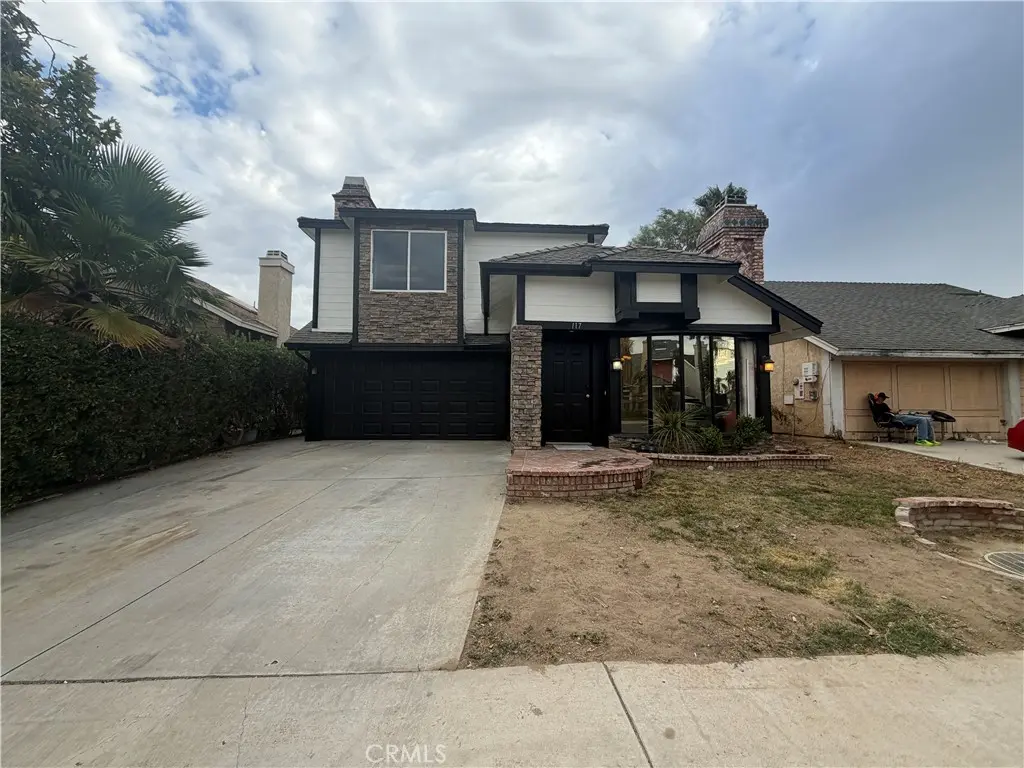 Single Family Residence for sale at 117 Evergreen Place, Perris, CA featuring 5 beds and 3 baths
