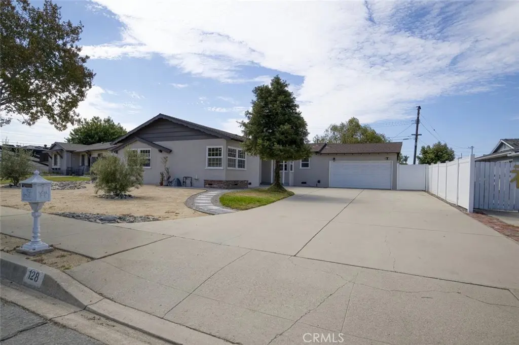 128 W Gaillard Street, Glendora, CA — listing photo 1