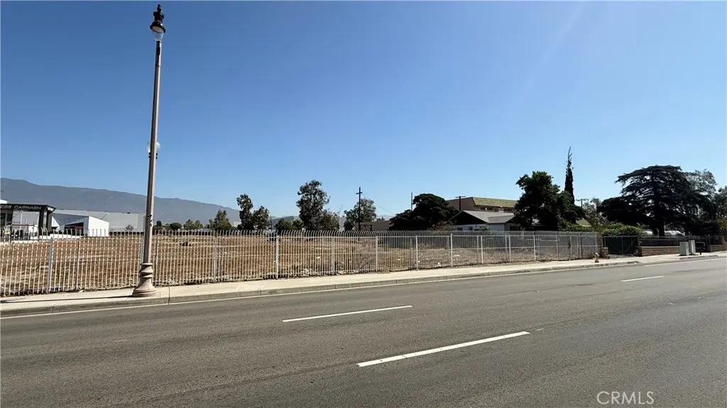 14596 Foothill, Fontana, CA — listing photo 1