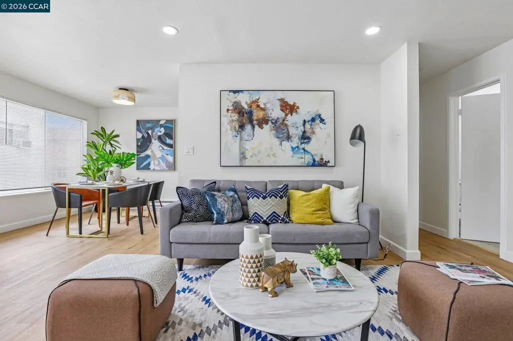 Condominium for sale at 424 Staten 308, Oakland, CA featuring 2 beds and 2 baths