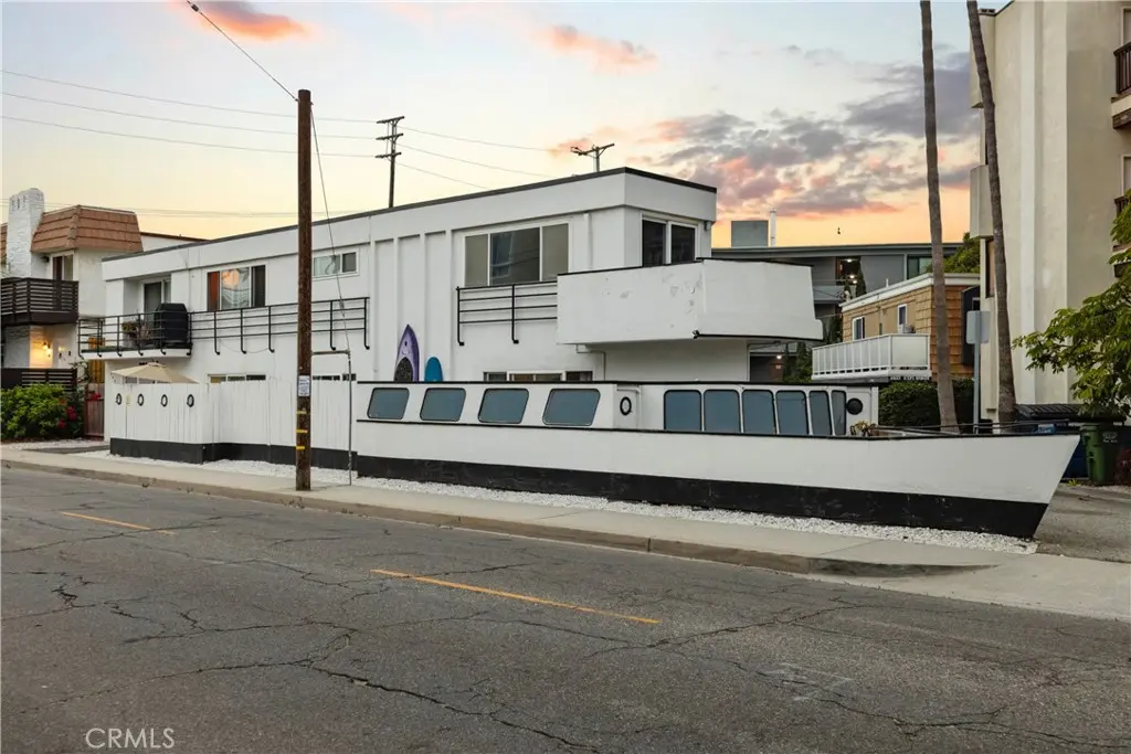 3906 Pacific Avenue, Marina Del Rey, CA — listing photo 1