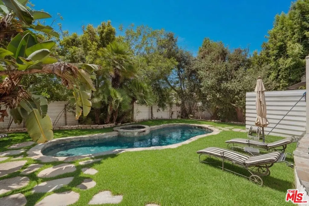 Residential Lease for rent at 4734 Los Feliz Boulevard, Los Angeles, Los Angeles County, CA featuring 4 beds and 4 baths