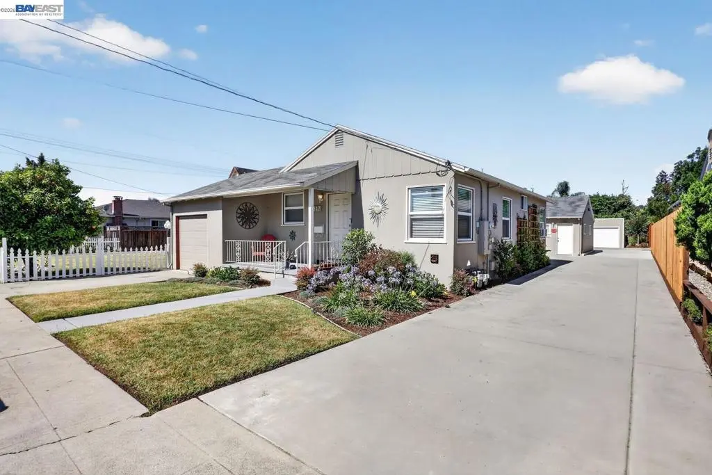 20843 Chester St, Castro Valley, CA — listing photo 1