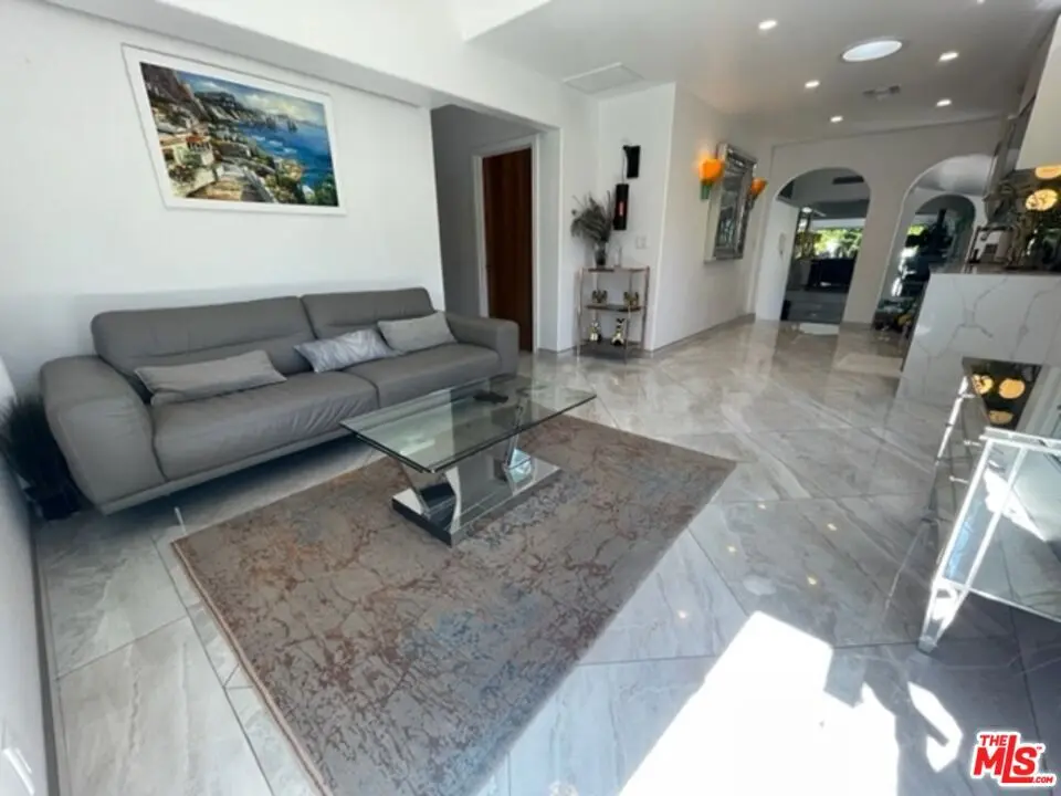 425 Sunridge Street, Playa Del Rey, CA — listing photo 1