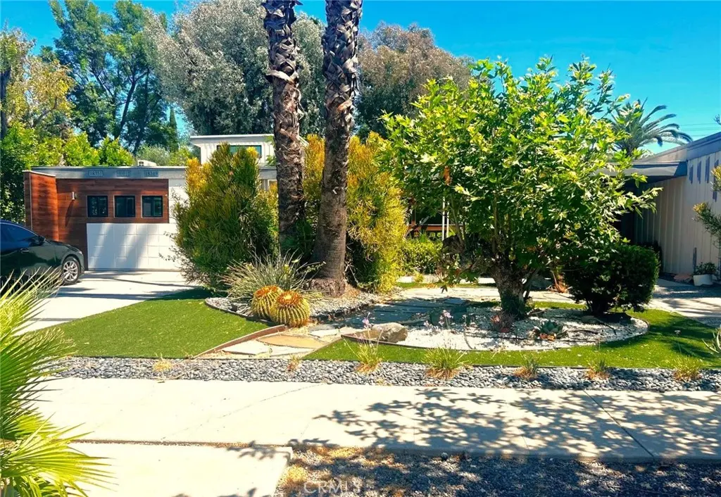 18349 1/2 Hiawatha Street, Northridge, CA — listing photo 1