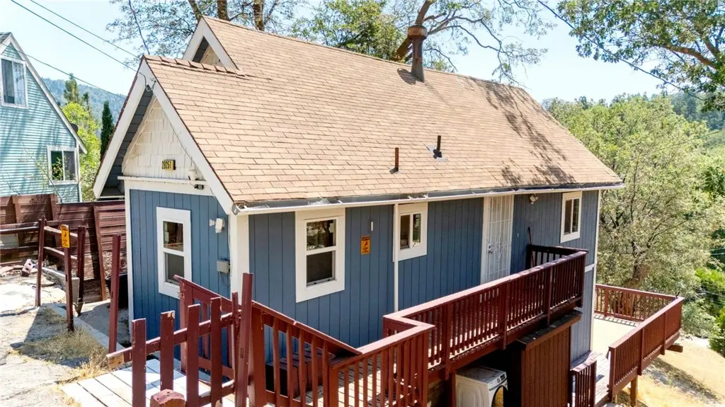 29251 Lake Brook, Cedar Glen, CA — listing photo 1