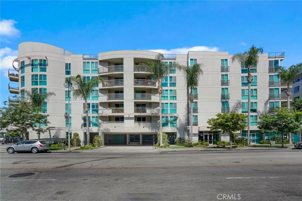 Condominium for sale at 267 S San Pedro 217, Los Angeles, CA featuring 1 bed and 1 bath