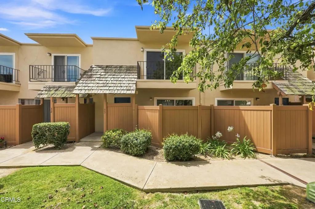138 S Bryn Mawr Street 33, Ventura, CA — listing photo 1