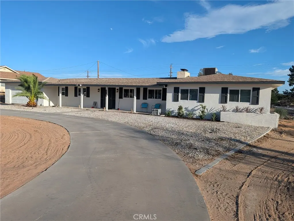 Single Family Residence for sale at 20157 Chickasaw, Apple Valley, CA featuring 3 beds and 2 baths