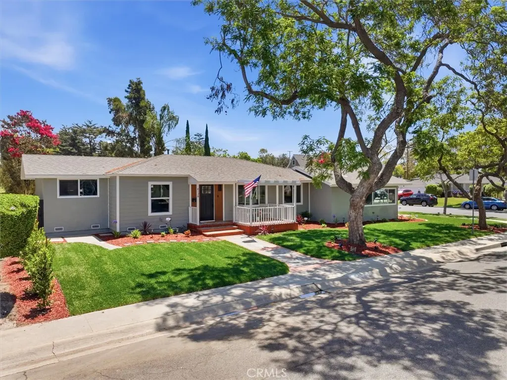 4126 Sebren Ave, Lakewood, CA — listing photo 1