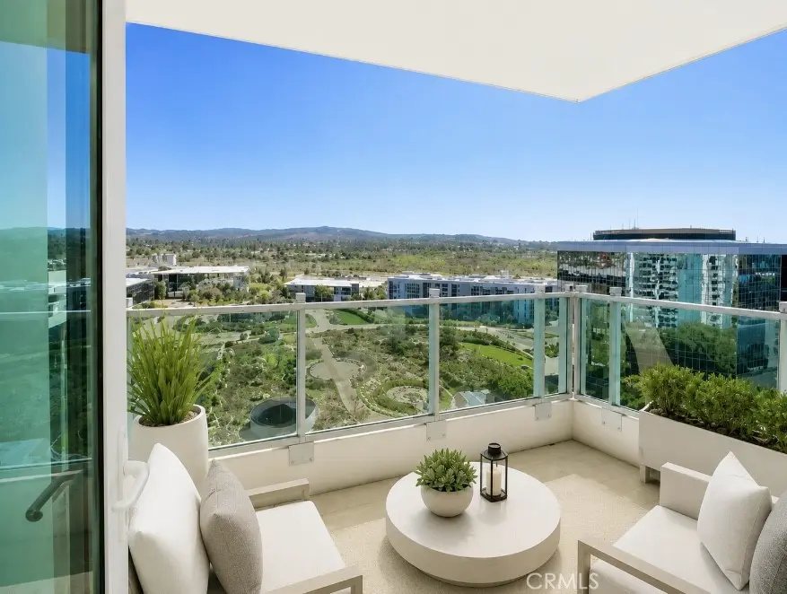 Residential Lease for rent at 3141 Michelson Drive 1505, Irvine, Orange County, CA featuring 2 beds and 3 baths
