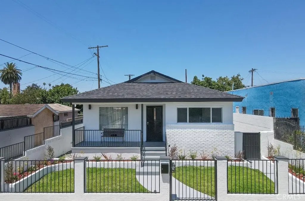 Single Family Residence for sale at 1839 W 35th Place, Los Angeles, CA featuring 3 beds and 2 baths