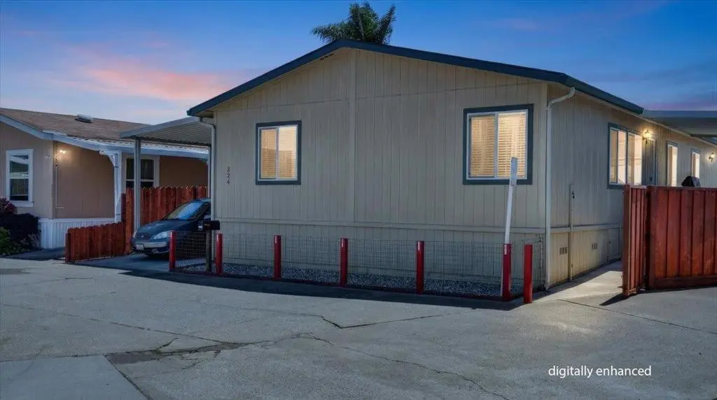 Manufactured In Park for sale at 49 Blanca Lane 224, Watsonville, CA featuring 4 beds and 2 baths
