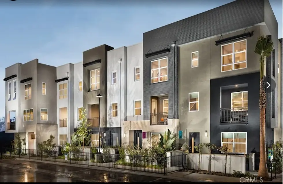 Residential Lease for rent at 2288 Synergy, Irvine, Orange County, CA featuring 3 beds and 4 baths