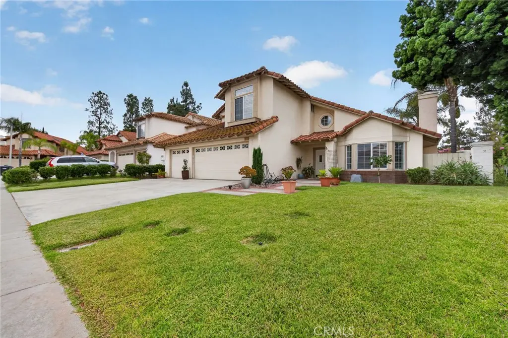 Single Family Residence for sale at 45388 Callesito Burgos, Temecula, CA featuring 4 beds and 3 baths