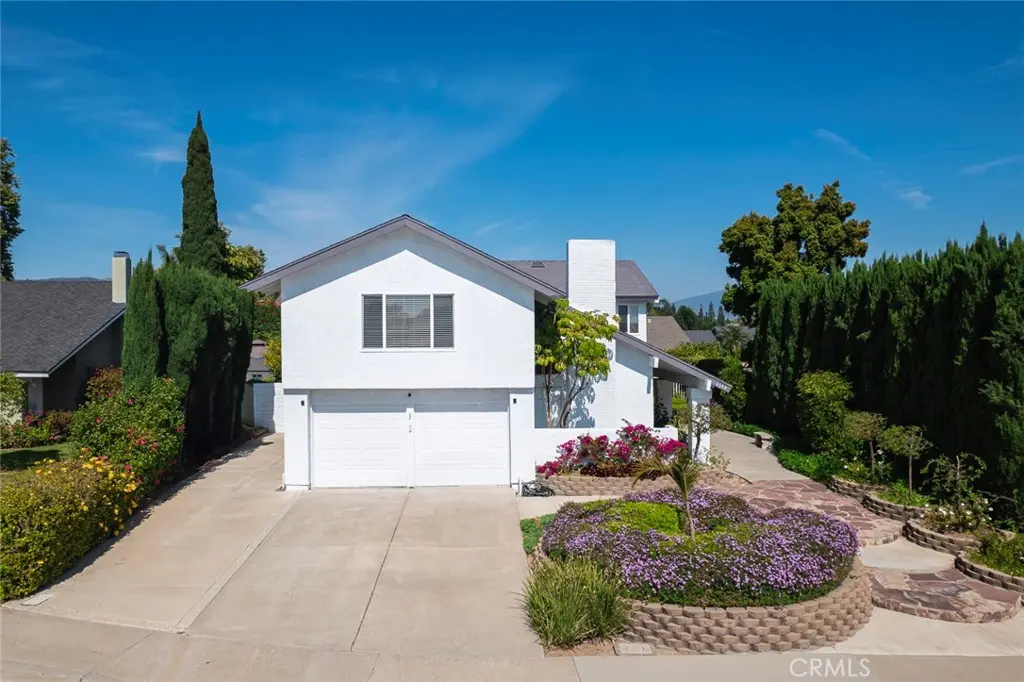 Single Family Residence for sale at 4644 Via La Primavera, Yorba Linda, CA featuring 5 beds and 3 baths