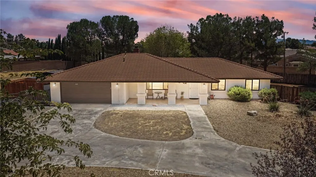 15027 Riverside, Apple Valley, CA — listing photo 1