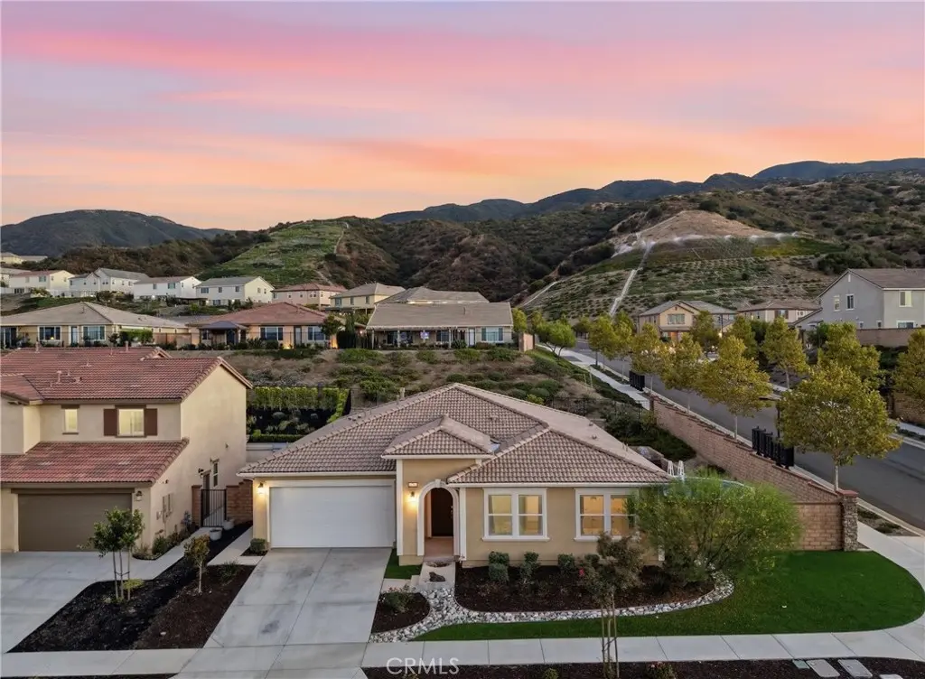 Single Family Residence for sale at 2792 Chad Zeller, Corona, CA featuring 4 beds and 3 baths