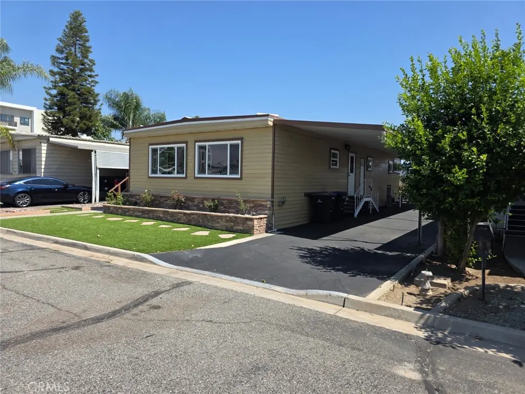 Manufactured In Park for sale at 1560 Massachusetts 21, Riverside, CA featuring 3 beds and 2 baths