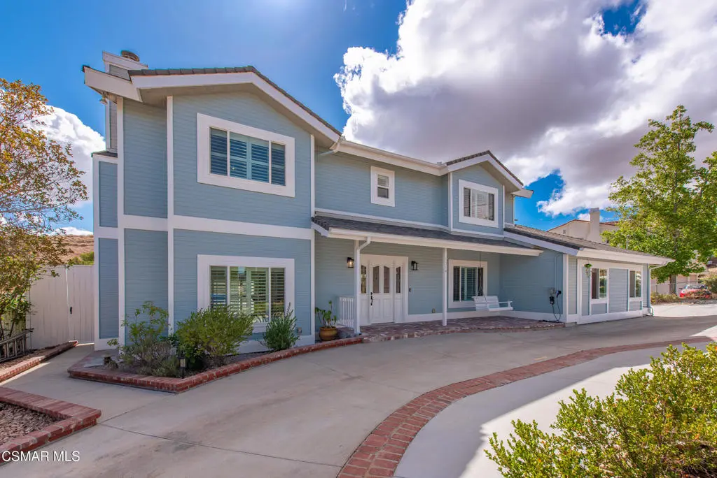 Single Family Residence for rent at 1314 Gonzales Road, Simi Valley, CA featuring 4 beds and 4 baths