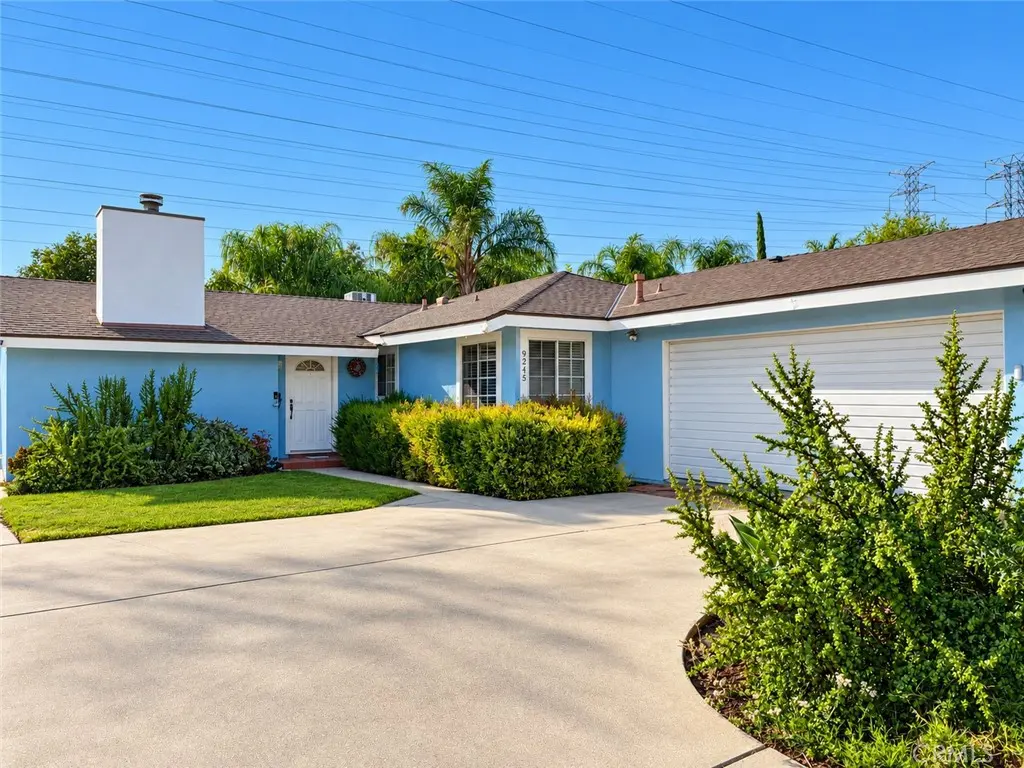 9245 Geyser Avenue, Northridge, CA — listing photo 1