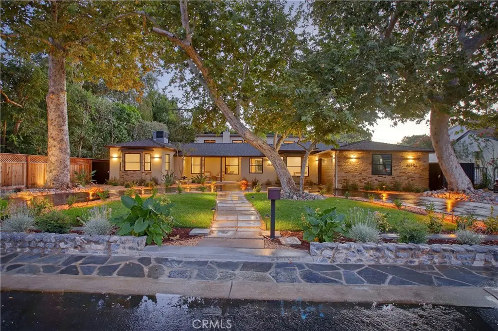 4643 Vantage Avenue, Valley Village, CA — listing photo 1
