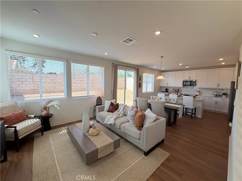 34307 Chelsie Ln, Yucaipa, CA — listing photo 1
