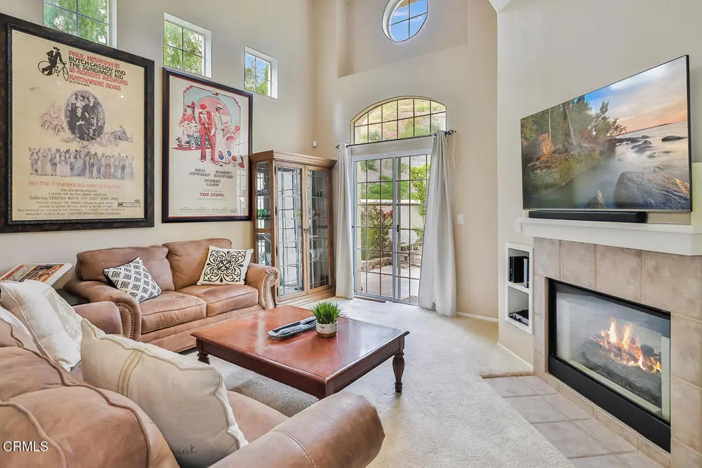 343 Avenida De Royale, Thousand Oaks, CA — listing photo 1