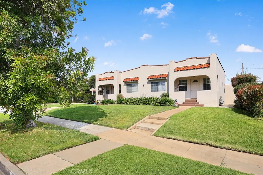 Quadruplex for sale at 2306 W Alhambra Road, Alhambra, CA