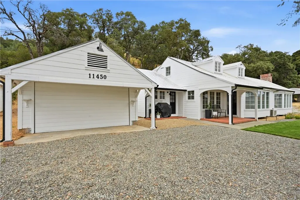 11450 E Highway 20, Clearlake Oaks, CA — listing photo 1