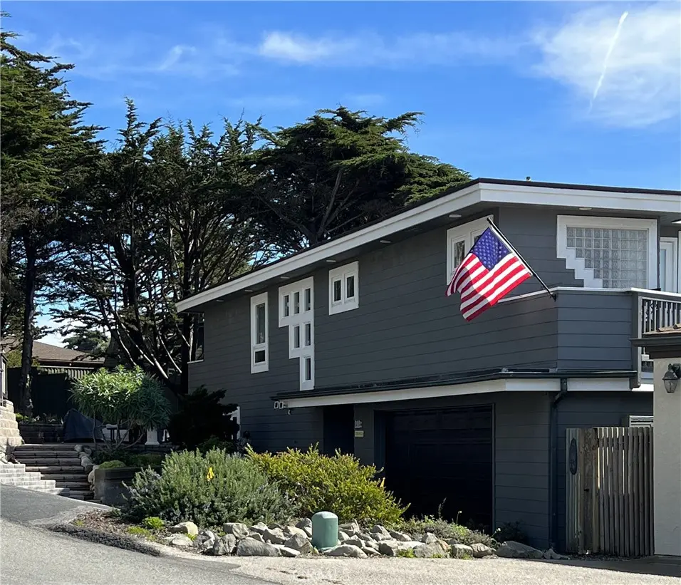 212 Weymouth Street, Cambria, CA — listing photo 1
