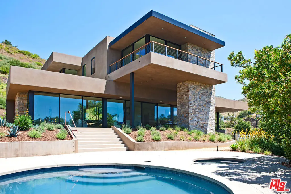 Residential Lease for rent at 6228 Sycamore Meadows Drive, Malibu, Los Angeles County, CA featuring 3 beds and 4 baths