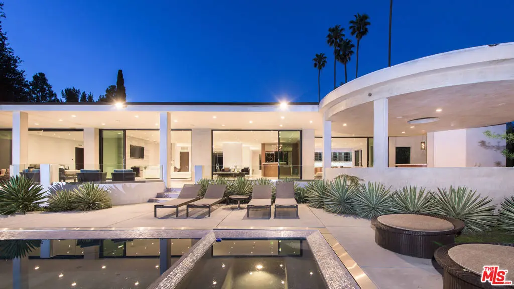 Residential Lease for rent at 900 N HILLCREST Road, Beverly Hills, Los Angeles County, CA featuring 4 beds and 7 baths