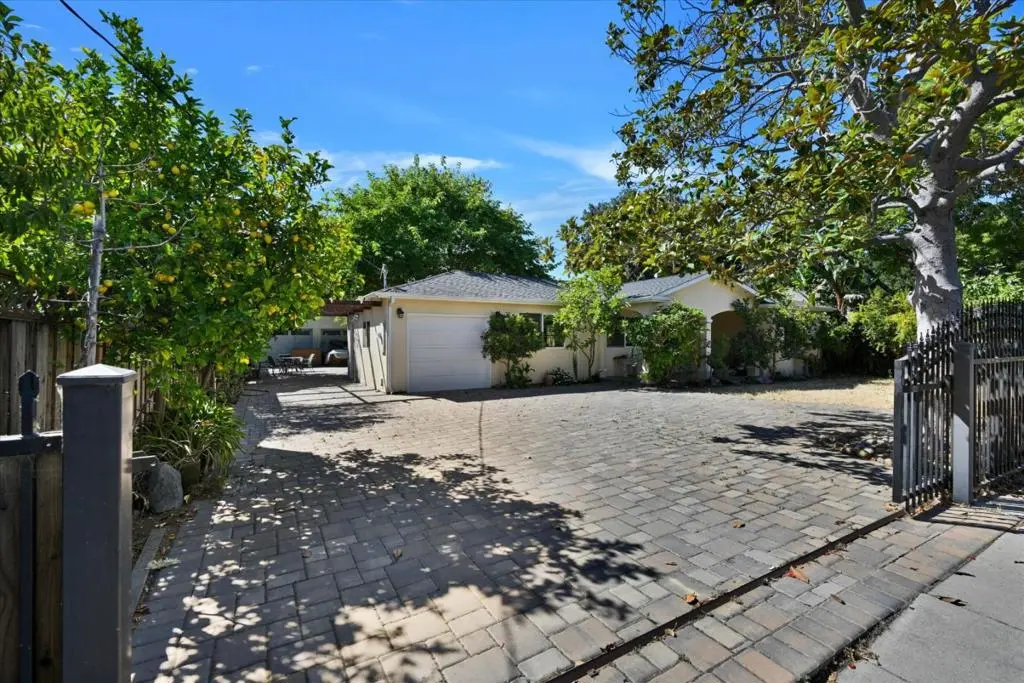 443 4th Avenue, Redwood City, CA — listing photo 1