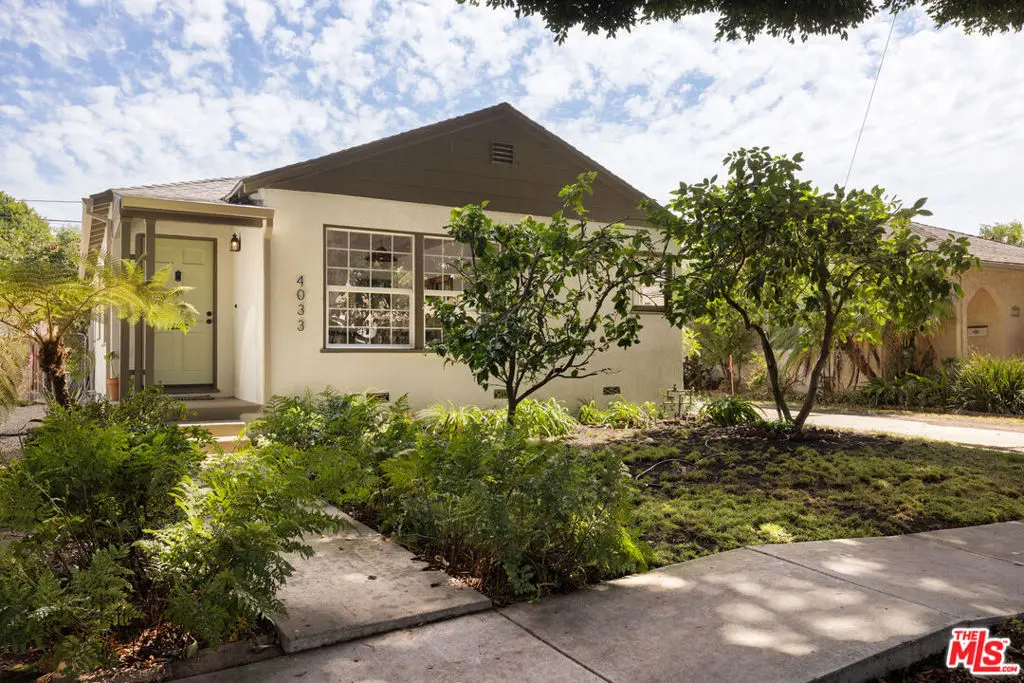Single Family Residence for sale at 4330 Globe Avenue, Culver City, CA featuring 3 beds and 1 bath
