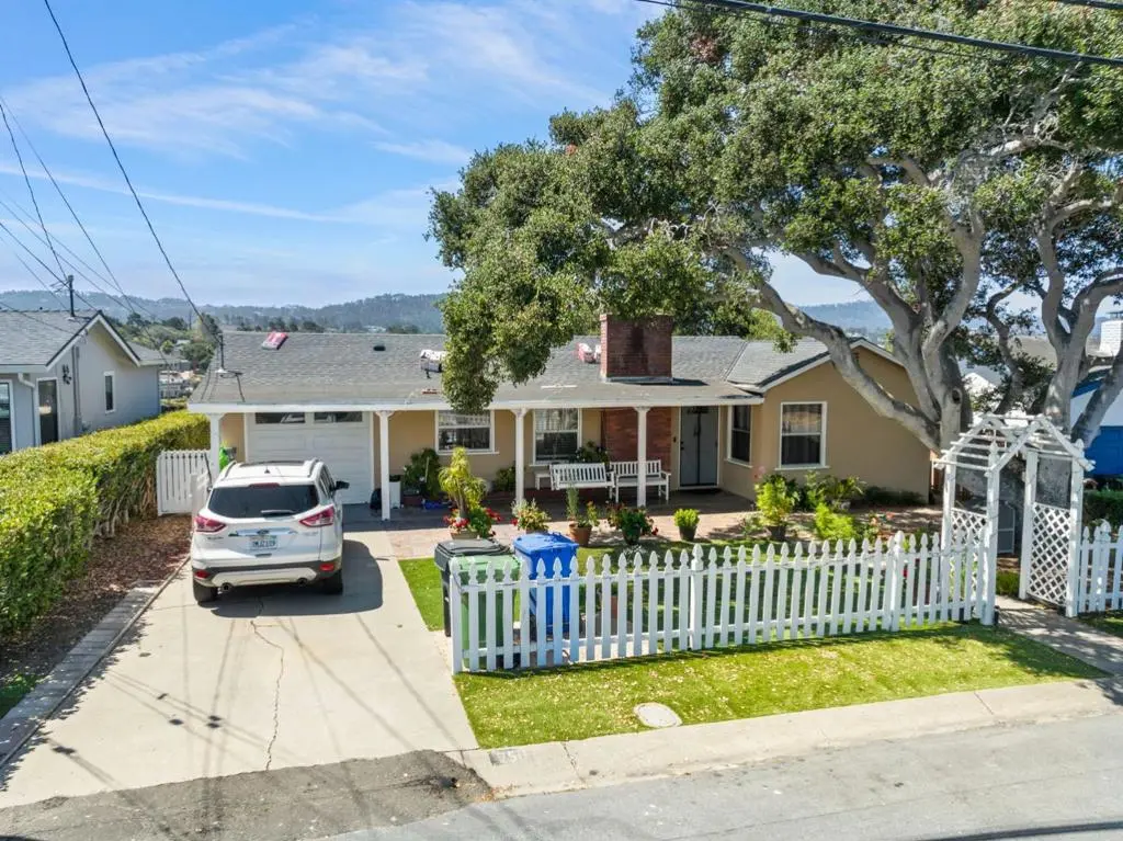 950 Portola, Del Rey Oaks, CA — listing photo 1