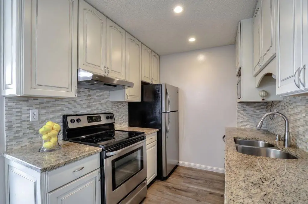 Condominium for sale at 1681 Alvarado Avenue 10, Walnut Creek, CA featuring 2 beds and 2 baths